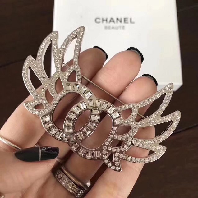 Top quality CC brooch CH107