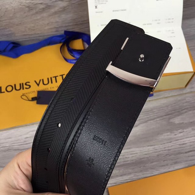 Louis vuitton original calfskin 40mm belt m9911 black
