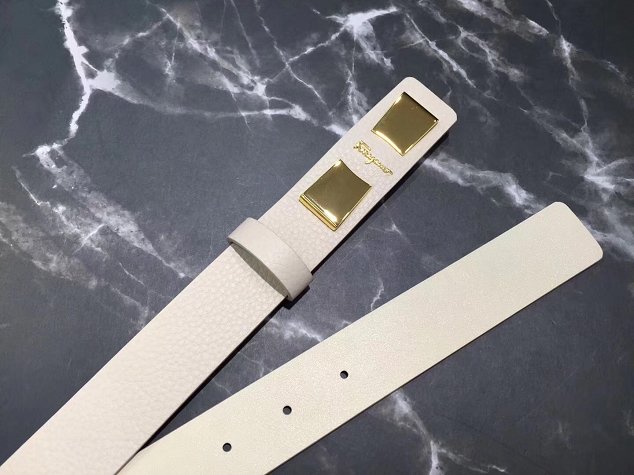 Feragamo vara original calfskin belt 20mm F0049 white