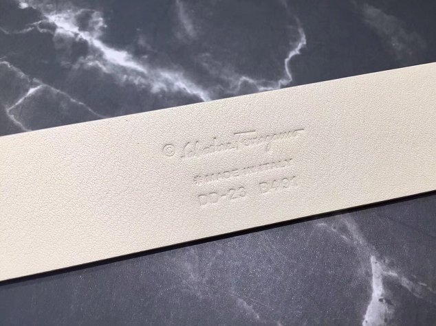 Feragamo vara original calfskin belt 20mm F0049 white