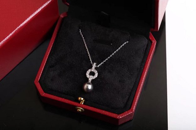 Cartier pearl trinity necklace N7424239 grey