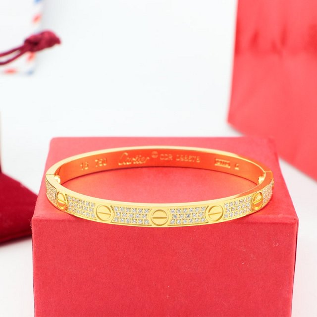 Cartier top quality love bracelet diamond B6048021