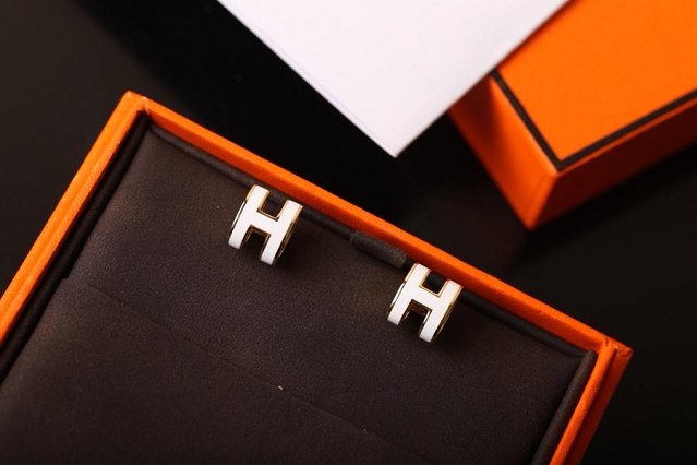 Hermes top quality H earrings H217599 white
