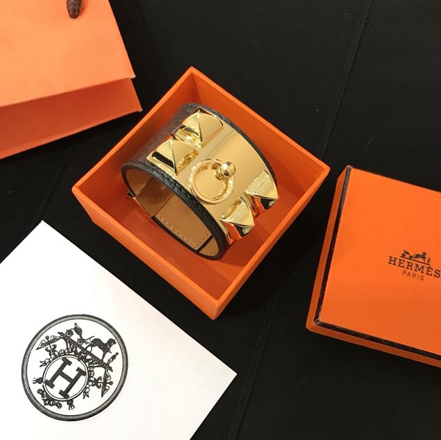 Herems crocodile leather CDC bracelet H109025 black