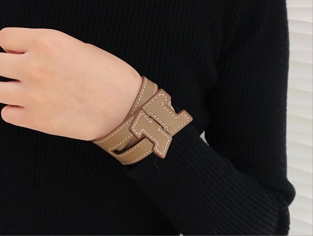 Herems togo leather Jet Lag Double Tour bracelet H074217 grey