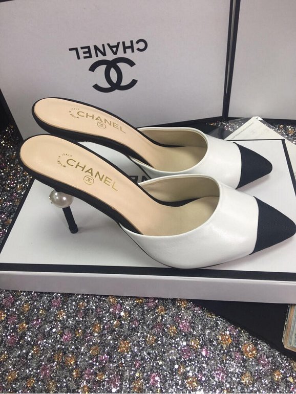 CC original lambskin mules G34909 white