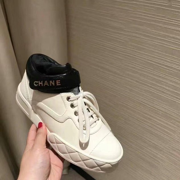 CC original calfskin sneakers G34358 white