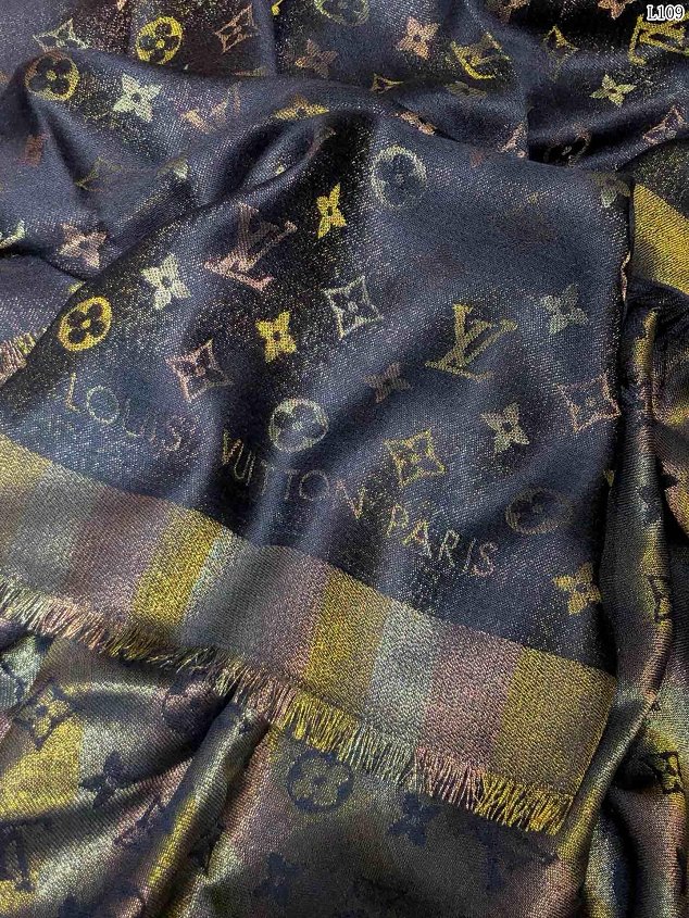 2020 louis vuitton top quality silk scarf L568 black&gold