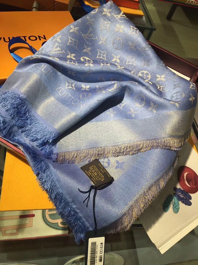 2020 louis vuitton top quality silk scarf L568 light blue
