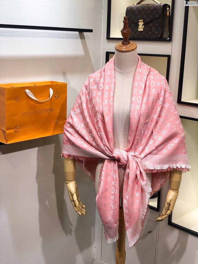2020 louis vuitton top quality silk scarf L568 light pink