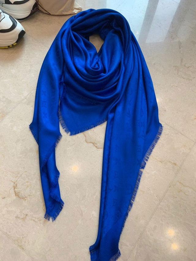 2020 louis vuitton top quality silk scarf L568 royal blue	