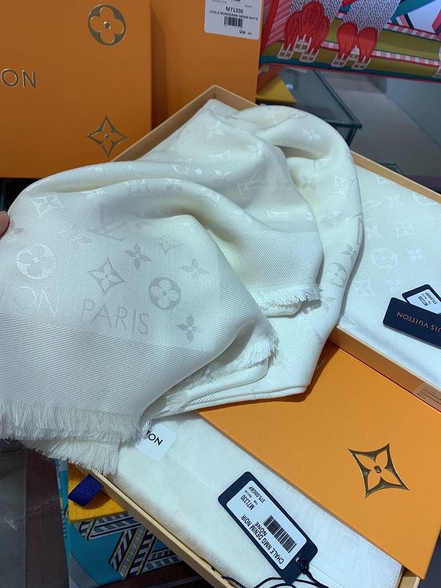 2020 louis vuitton top quality silk scarf L568 white