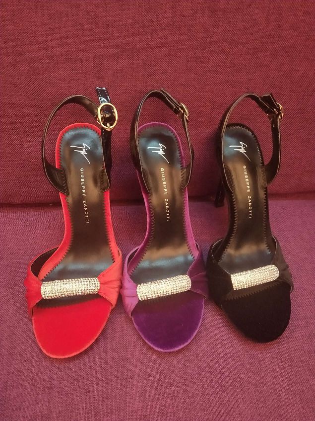 Giuseppe Zanotti original velvet 85mm heel sandals GZ0004