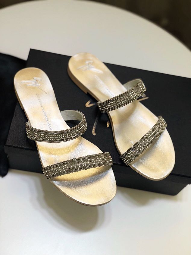Giuseppe Zanotti original lambskin sandals GZ0026