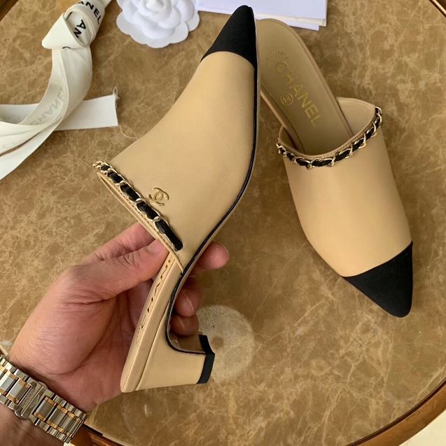 CC original lambskin mules G36044