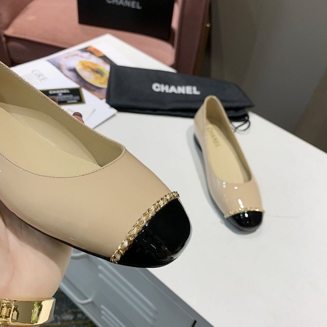 CC original patent calfskin flats G02815