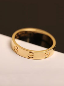 Cartier love ring b4084901
