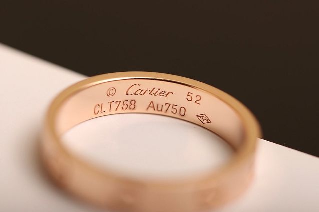 Cartier love ring b4084901