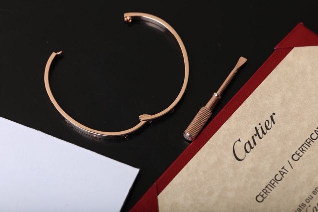 Cartier top quality SM love bracelet  B6047317