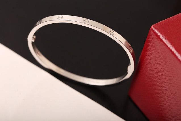 Cartier top quality SM love bracelet  B6047317