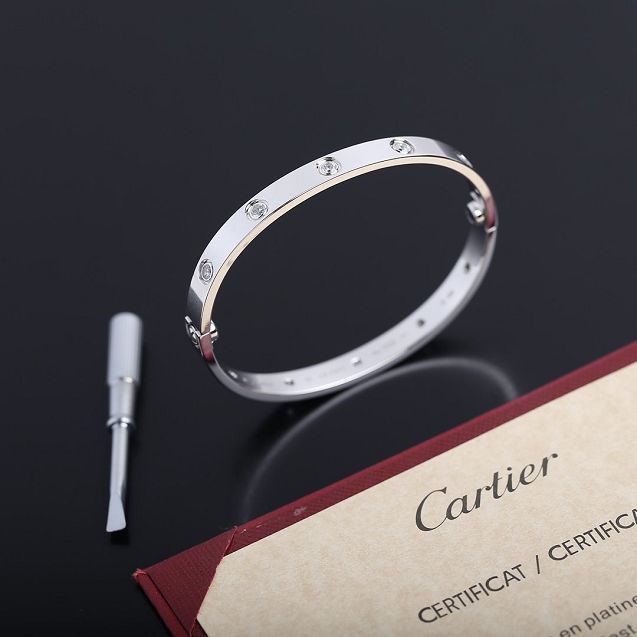 Cartier top quality love bracelet 10 diamonds B6040517