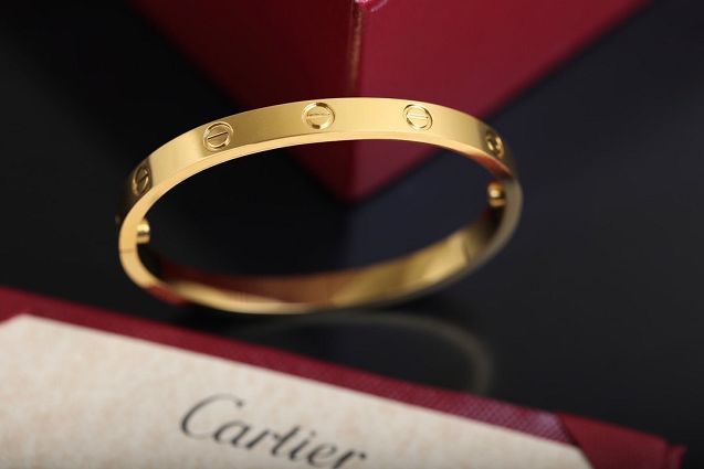 Cartier top quality love bracelet B6035517