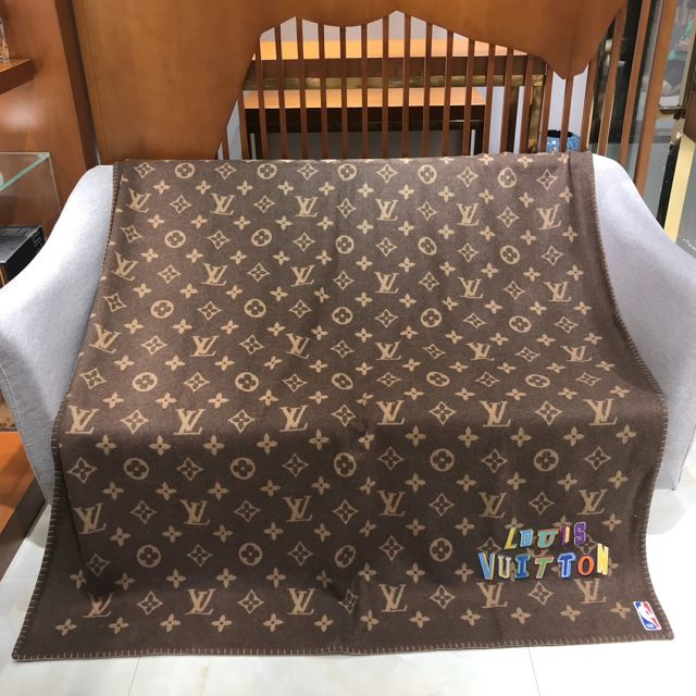 Louis vuitton original wool blanket LVB073 coffee