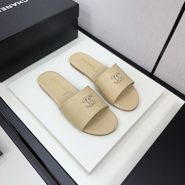 CC original lambskin mules CH0036