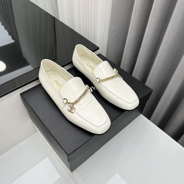 CC calfskin loafers CH0073