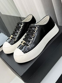 CC calfskin sneakers CH0093