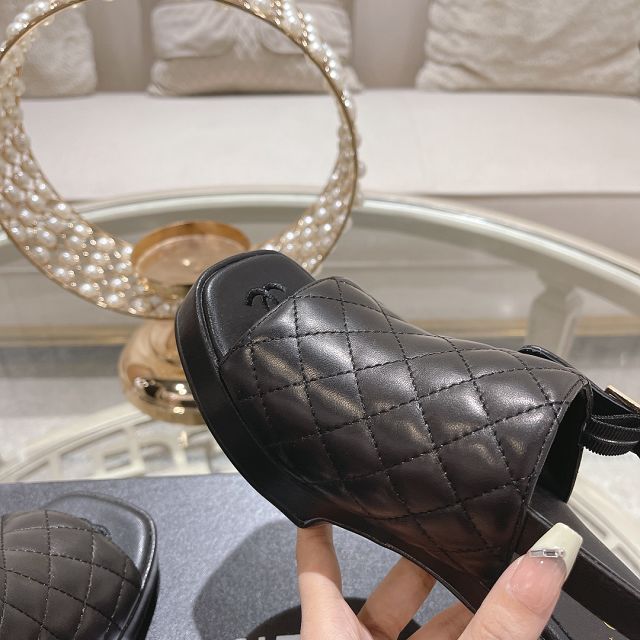 CC lambskin sandals CH0070