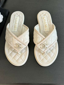CC lambskin mules CH0225