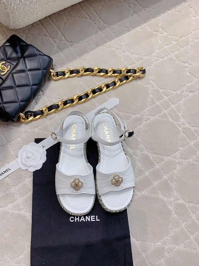 CC lambskin sandals CH0222