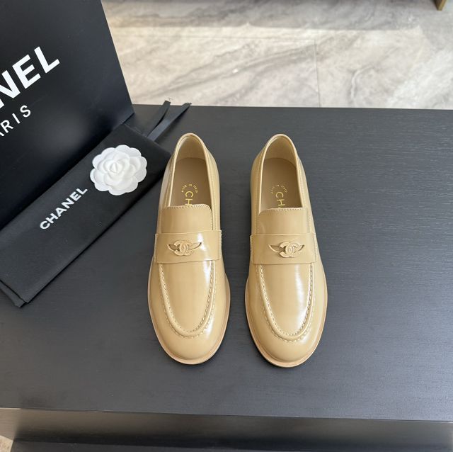 CC calfskin loafers CH0301