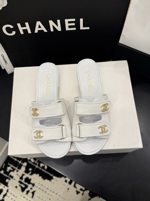 CC original lambskin mules CH00193