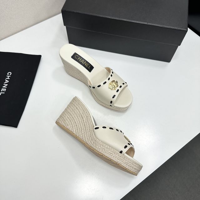 CC original lambskin 90mm mules CH00261