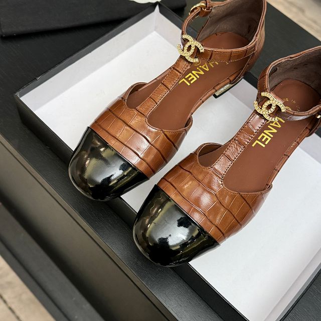 CC original crocodile calfskin sandals CH00345