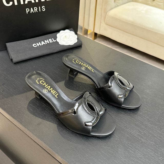 CC original lambskin 45mm mules CH00300