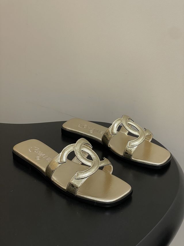 CC original lambskin mules CH00302