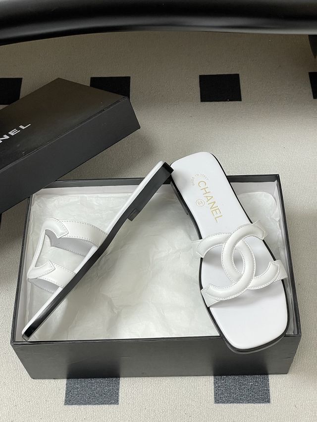 CC original lambskin mules CH00302