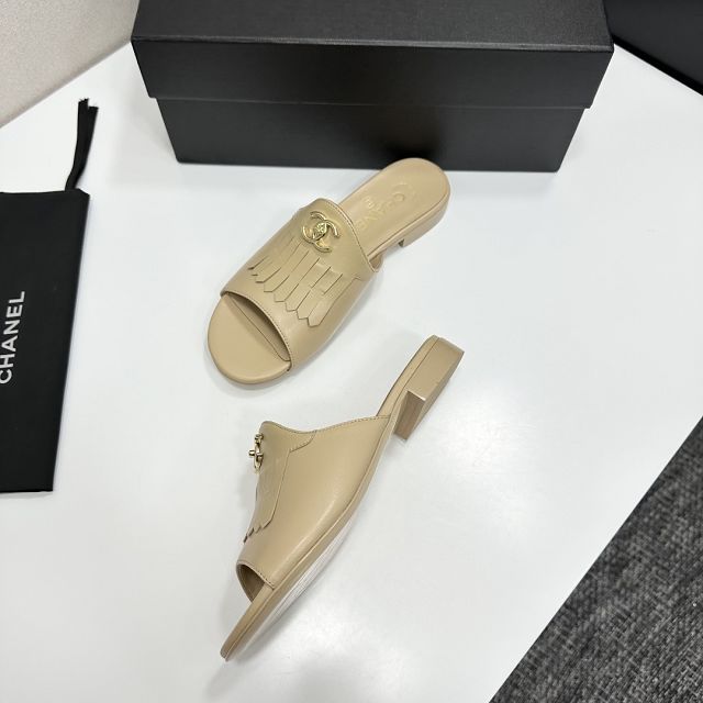 CC original lambskin mules CH00367