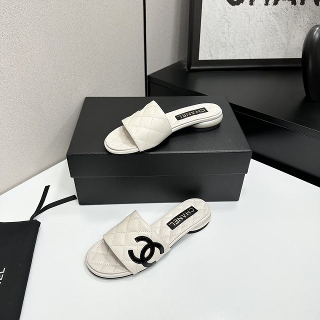 CC original lambskin mules CH00369