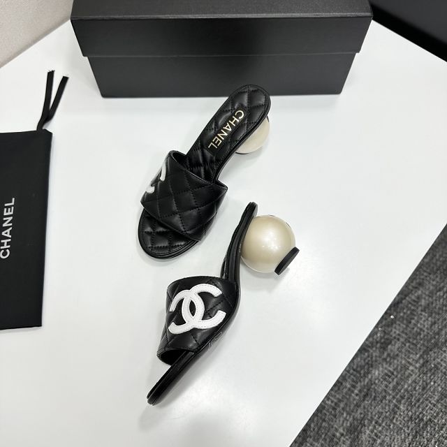 CC original lambskin mules CH00370