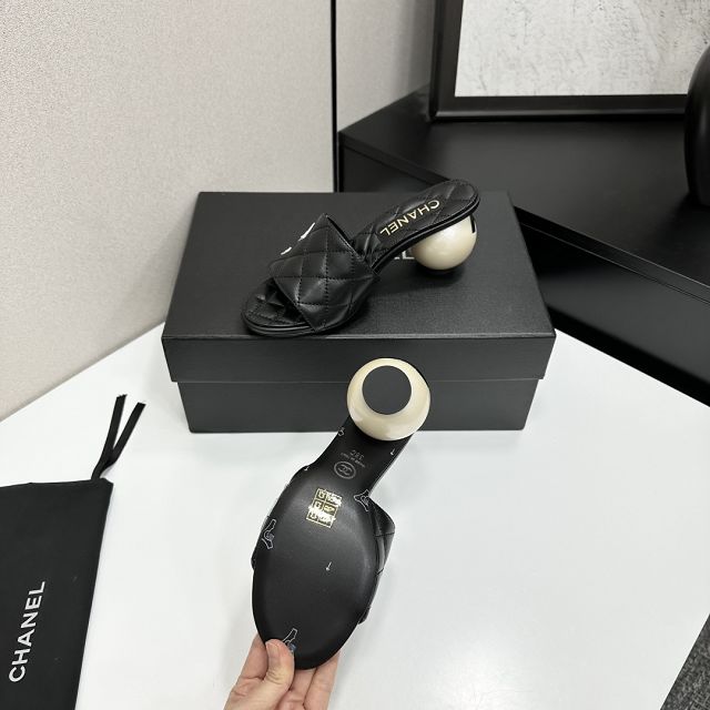 CC original lambskin mules CH00370