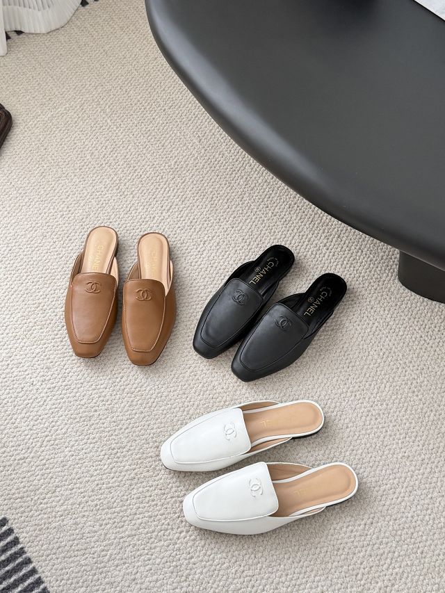 CC original lambskin mules CH00376