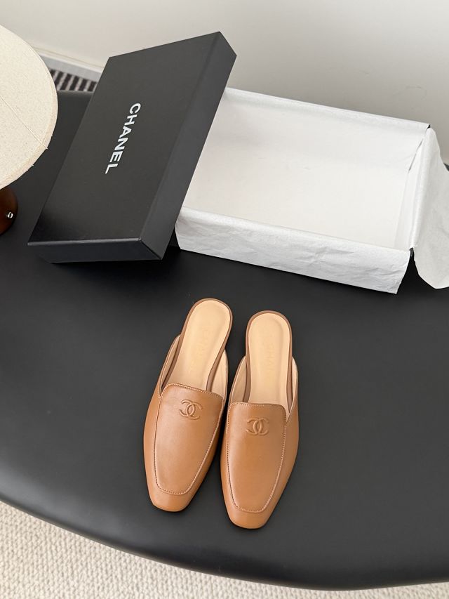 CC original lambskin mules CH00376