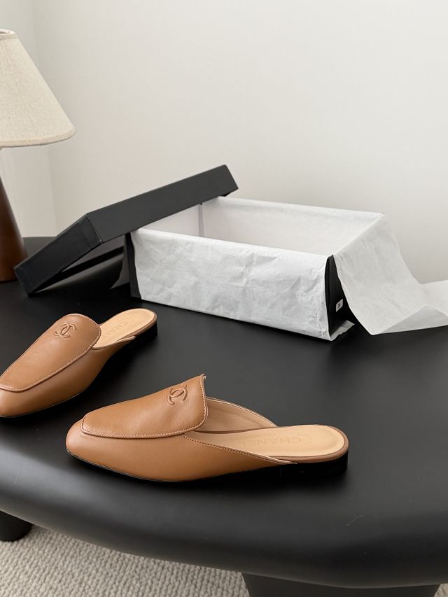 CC original lambskin mules CH00376