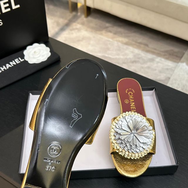 CC original calfskin mules CH00399