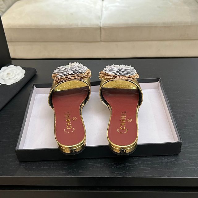 CC original calfskin mules CH00399