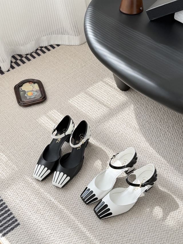 CC original lambskin 45mm slingbacks CH00382